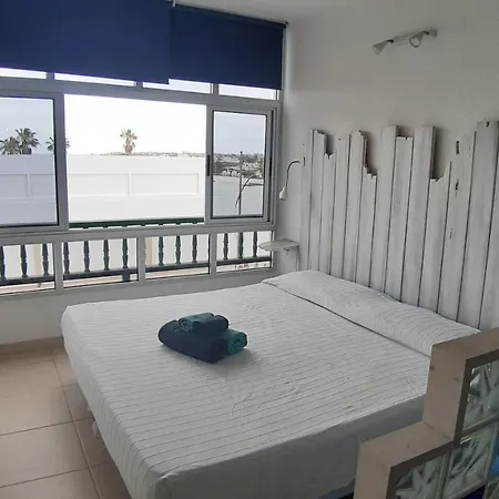 Blue Sky Studio Apartment *